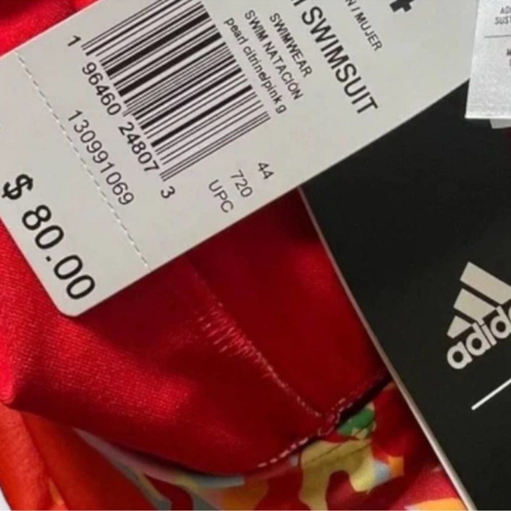 FARM Rio x Adidas Swimsuit Pearl Citrine
$65 $80
| Size: 0 | FARM Rio - Picture 6 of 6